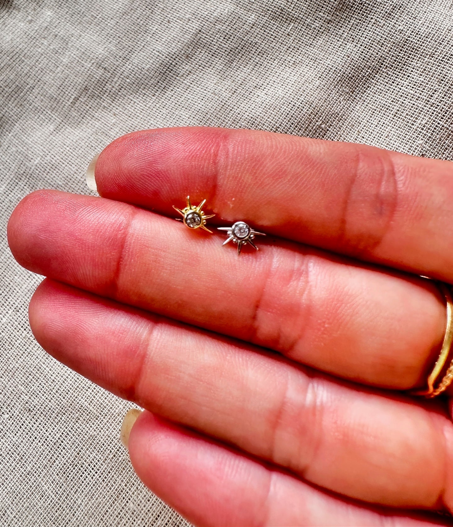 Half-sun studs