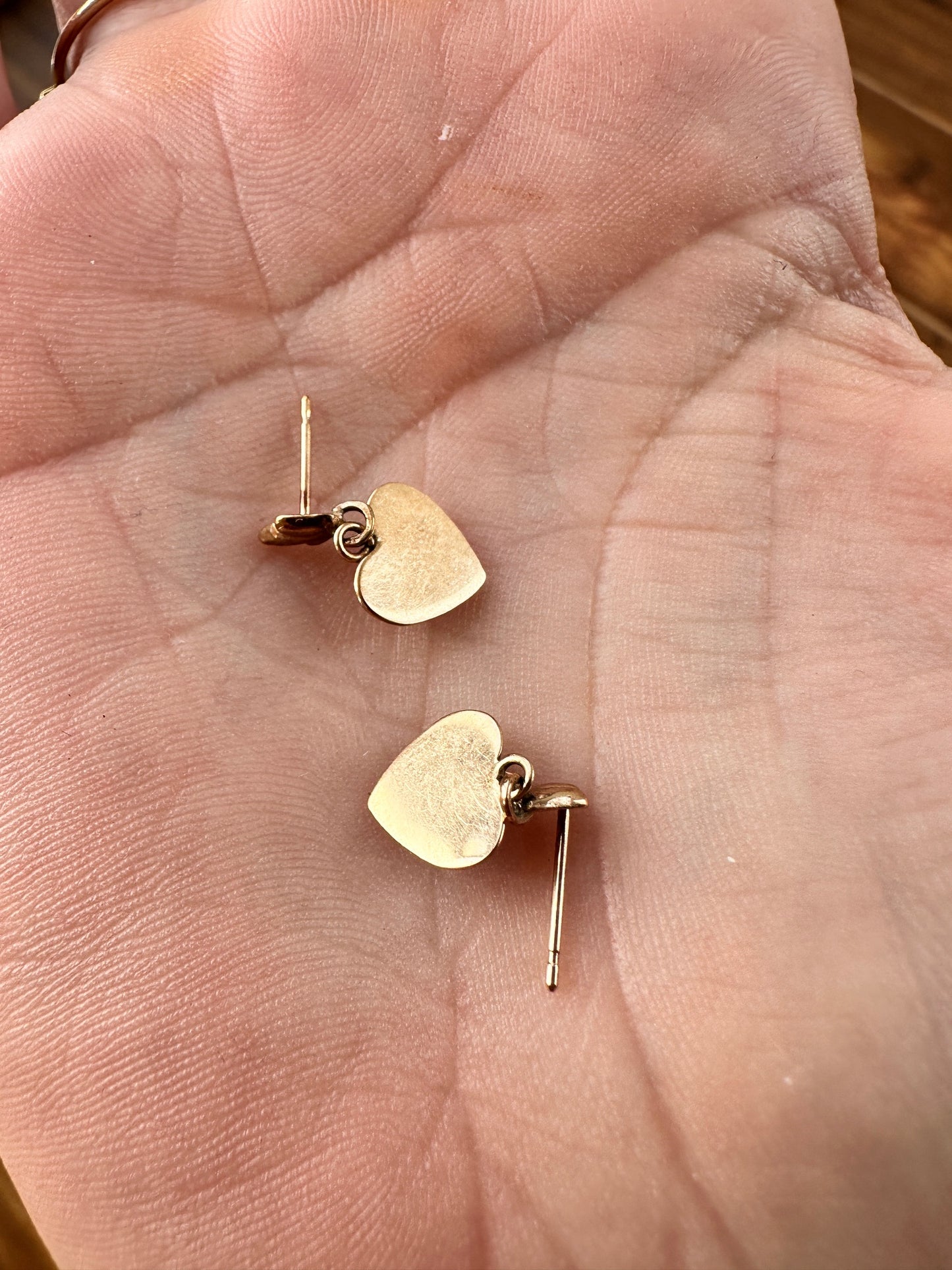 Vintage puffy heart earrings