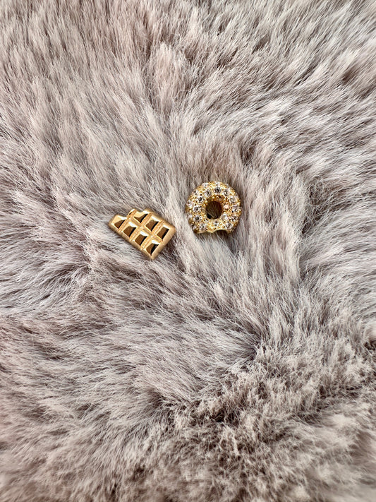 Chocolate Donut studs